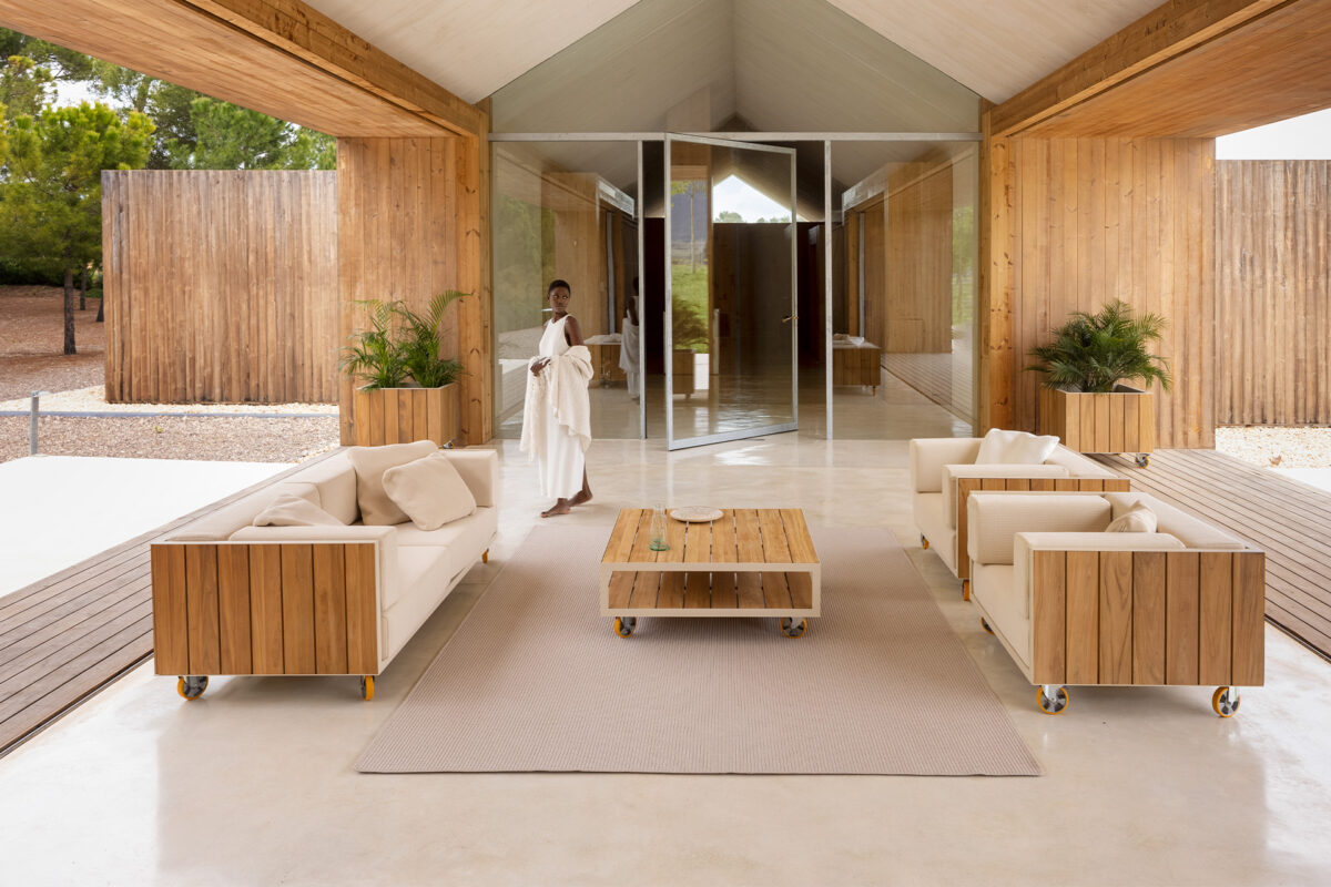 High-end Vineyard Large Coffee Table Legs by Ramón Esteve for Vondom, modern Spanish outdoor furniture component for Troy, Michigan.