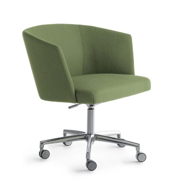 AXEL 74P SW | Chair By Crassevig