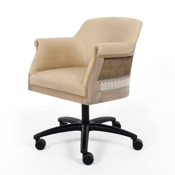 PARIS ESSENCE | Leather office chair By Crearte Collections