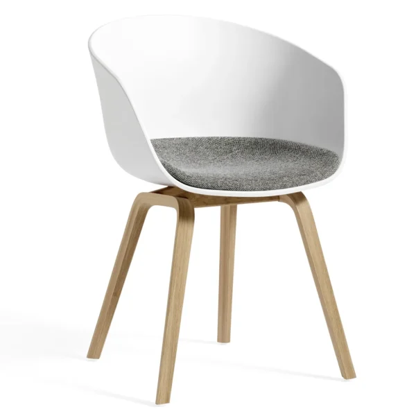 ABOUT A CHAIR AAC22 By Hay