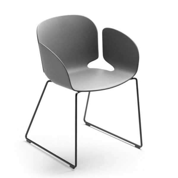NEST | Sled base chair By Sellex