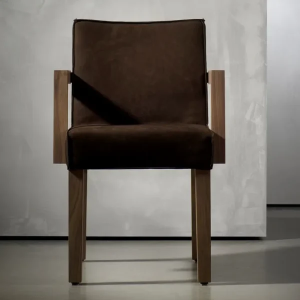 SAAR | Chair with armrests By Piet Boon