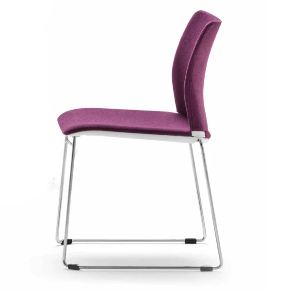 AREA | Fabric chair By Bralco