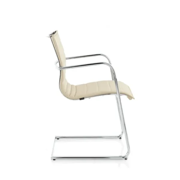 CLASSE 2 EM 202 BASIC | Cantilever chair By FREZZA
