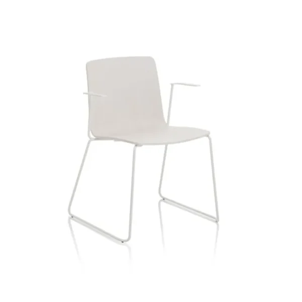 YO | Stackable chair By FREZZA