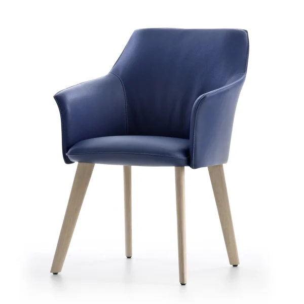 LX671 | Leather chair By LEOLUX LX