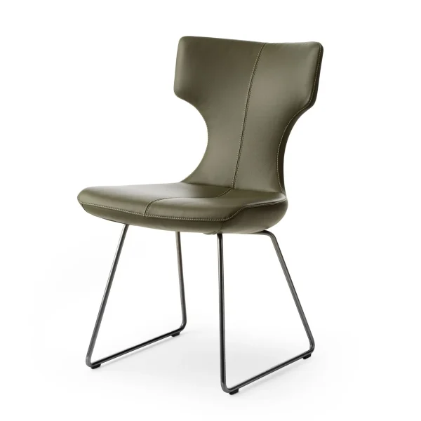 LX663 | Sled base chair By LEOLUX LX