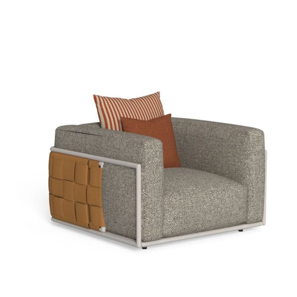 TRESSÉ LIVING ARMCHAIR By Talenti