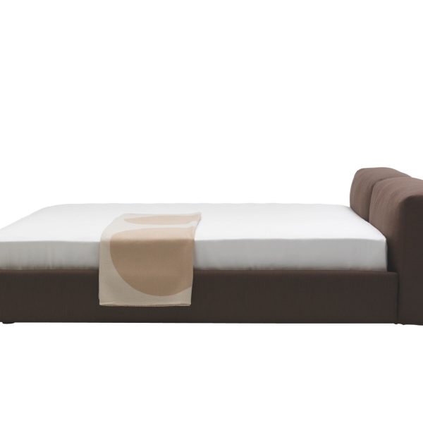 SUPEROBLONG BED By Cappellini