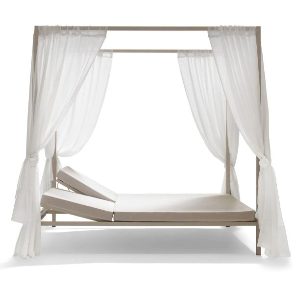 ILLETTO OUTDOOR By Opinion Ciatti