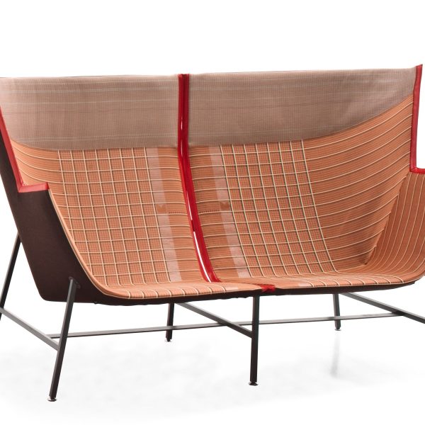 PAPER PLANES By Moroso