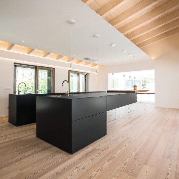 36e8 KITCHEN 0414 By Lago