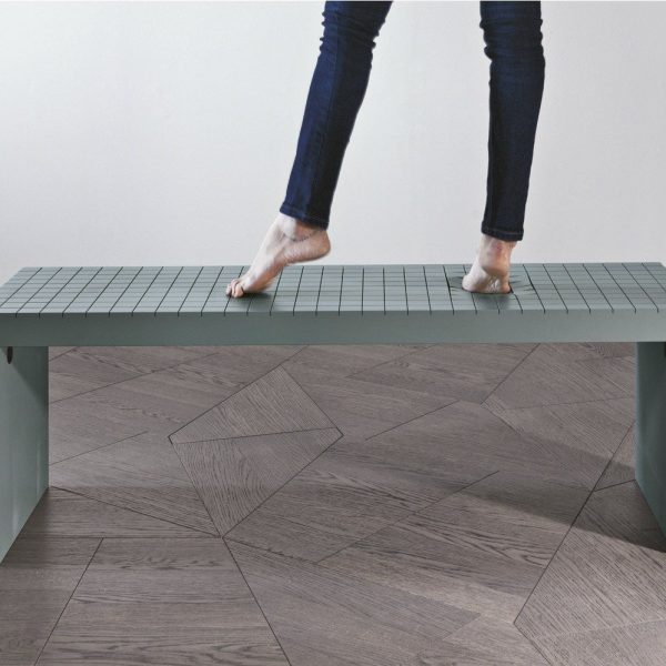 SOFTBENCH By Lago