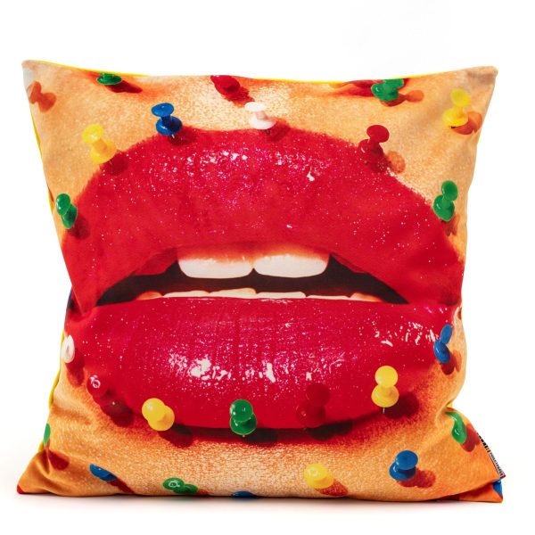 MOUTH WITH PINS By Seletti