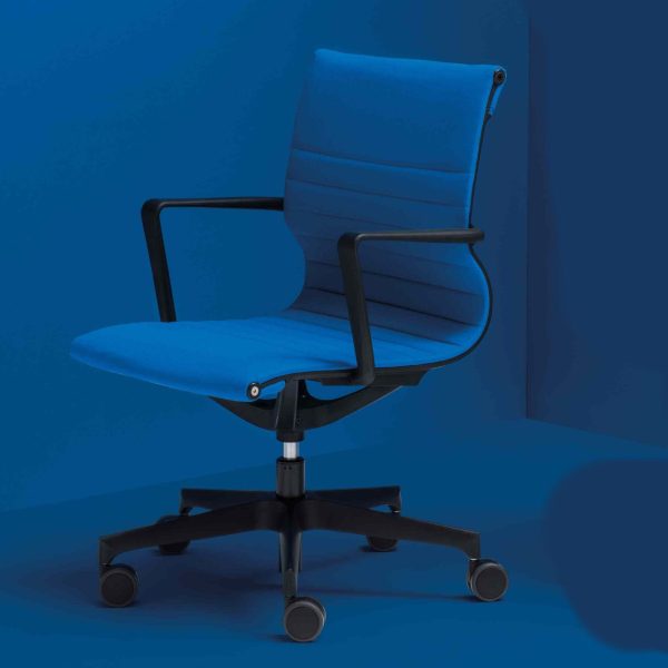 MOMA | Fabric office chair By Bralco
