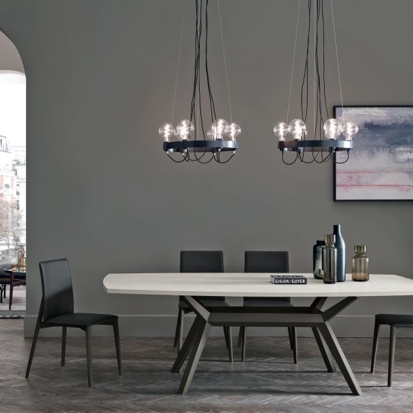 AVALON | Table By Tomasella