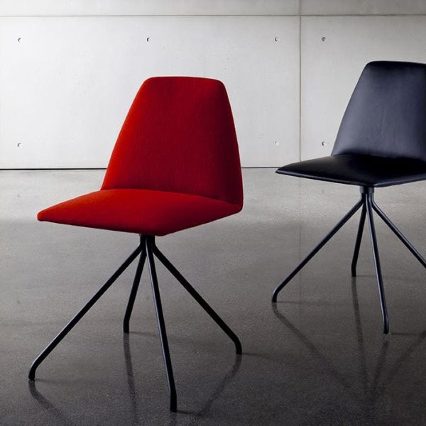 SILA TRESTLE | Upholstered chair By Sovet italia