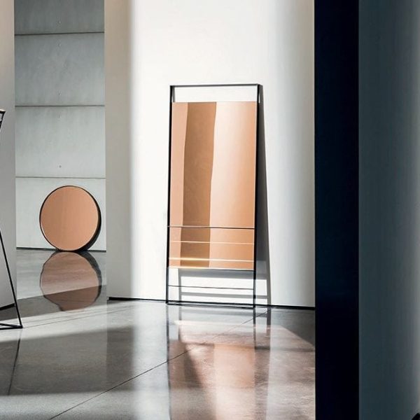 VISUAL By Sovet italia