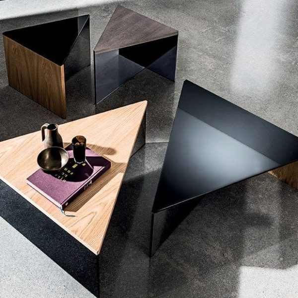 REGOLO | Triangular coffee table By Sovet italia