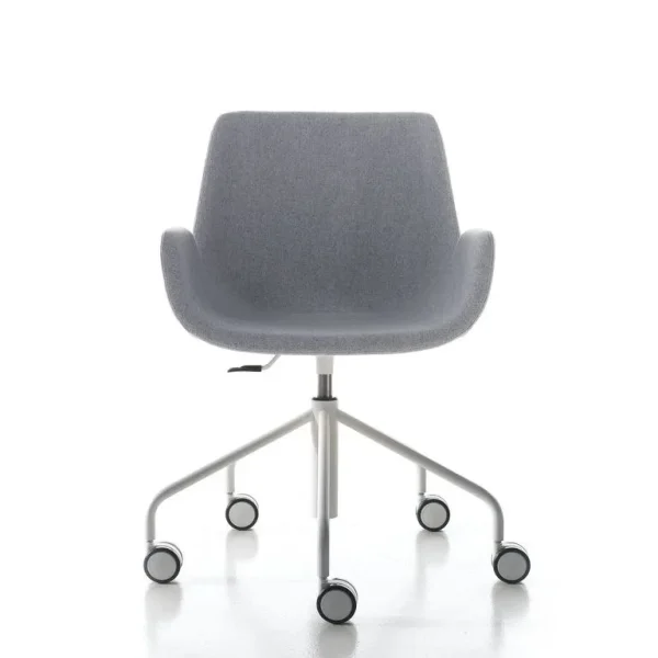 TWELVE | Chair with 5-spoke base By m.arte design