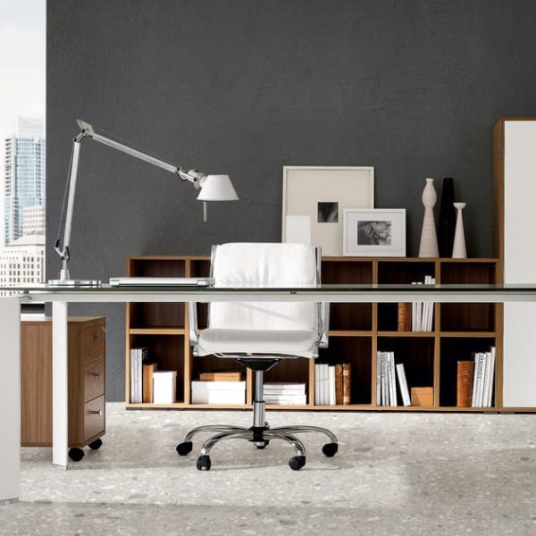 PRATIKO | Office desk By IFT Office